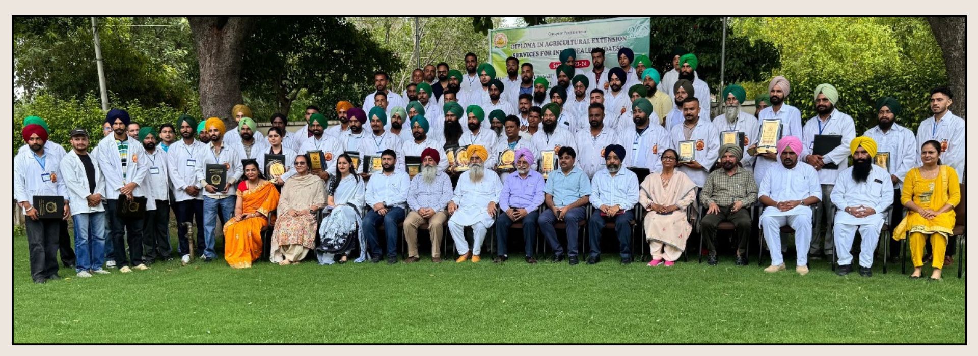 S. Gurmeet Singh Khuddian, Honourable Minister of Agriculture, Punjab; Dr Satbir Singh Gosal, Vice-chancellor, PAU, Ludhiana, Director PAMETI and officials from Department of Agriculture and Farmers’ Welfare, Punjab during Valedictory programme of two DAESI batches at PAMETI on 27th June, 2025.